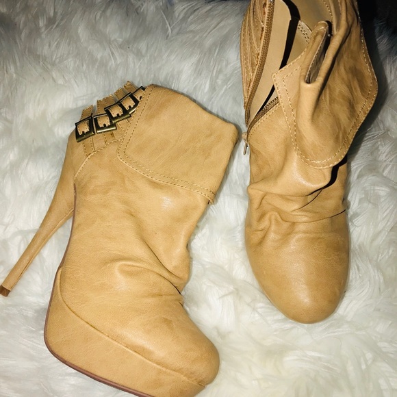 Booties - Picture 3 of 3